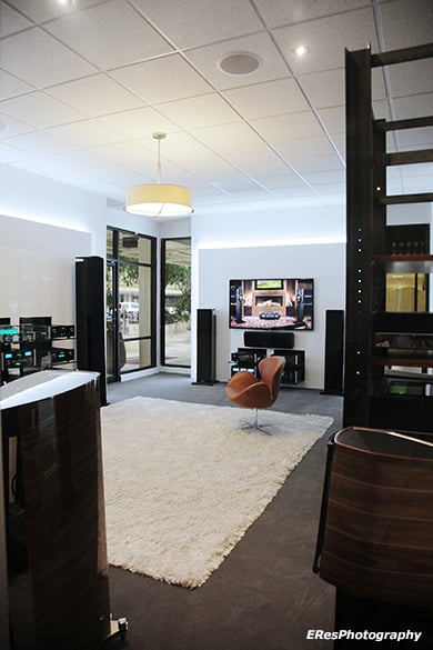 McIntosh Helps Open World's First Fine Sounds Group Experience Center ...