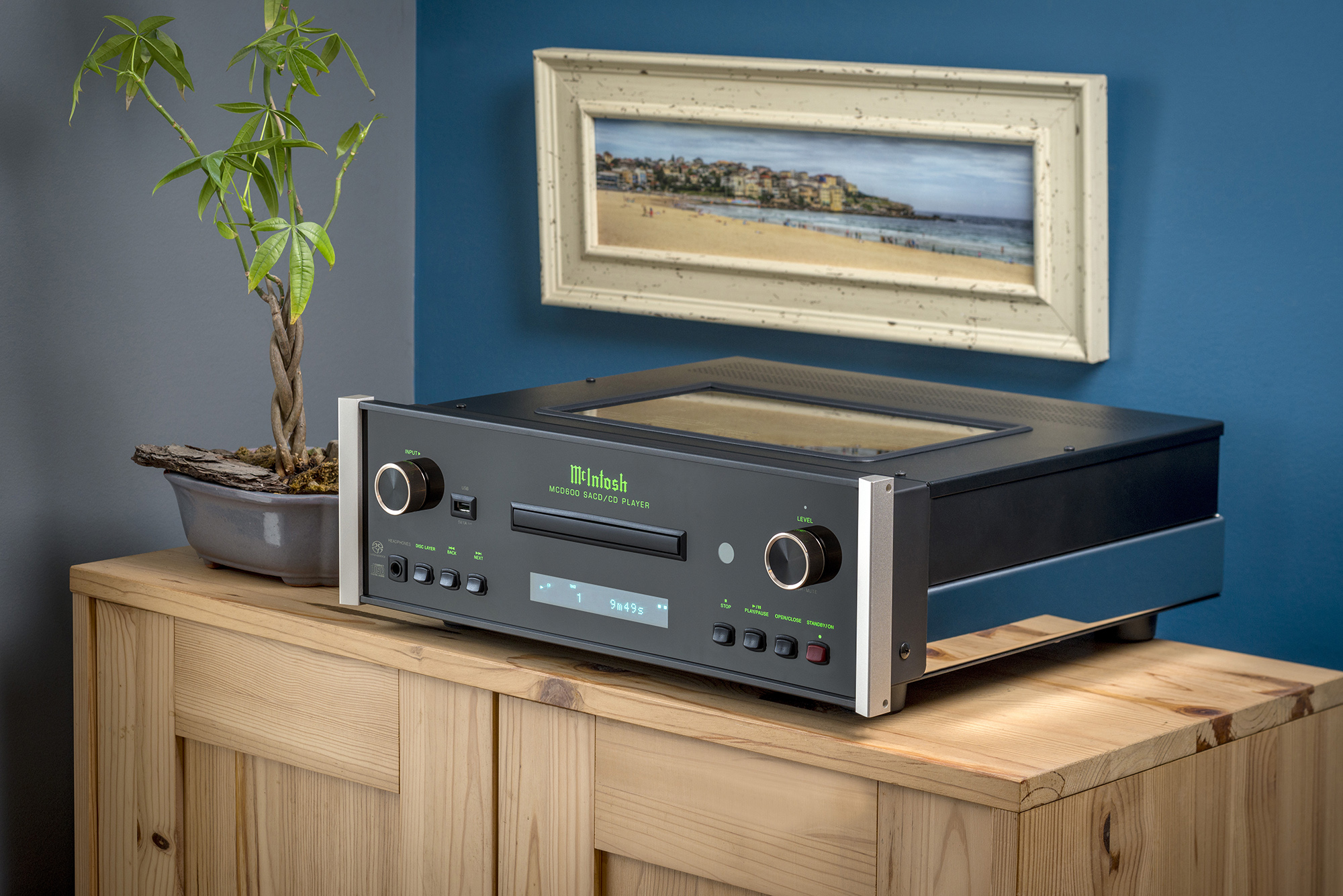 McIntosh SACD/CD Players & Transports for Home Audio Stereo Systems