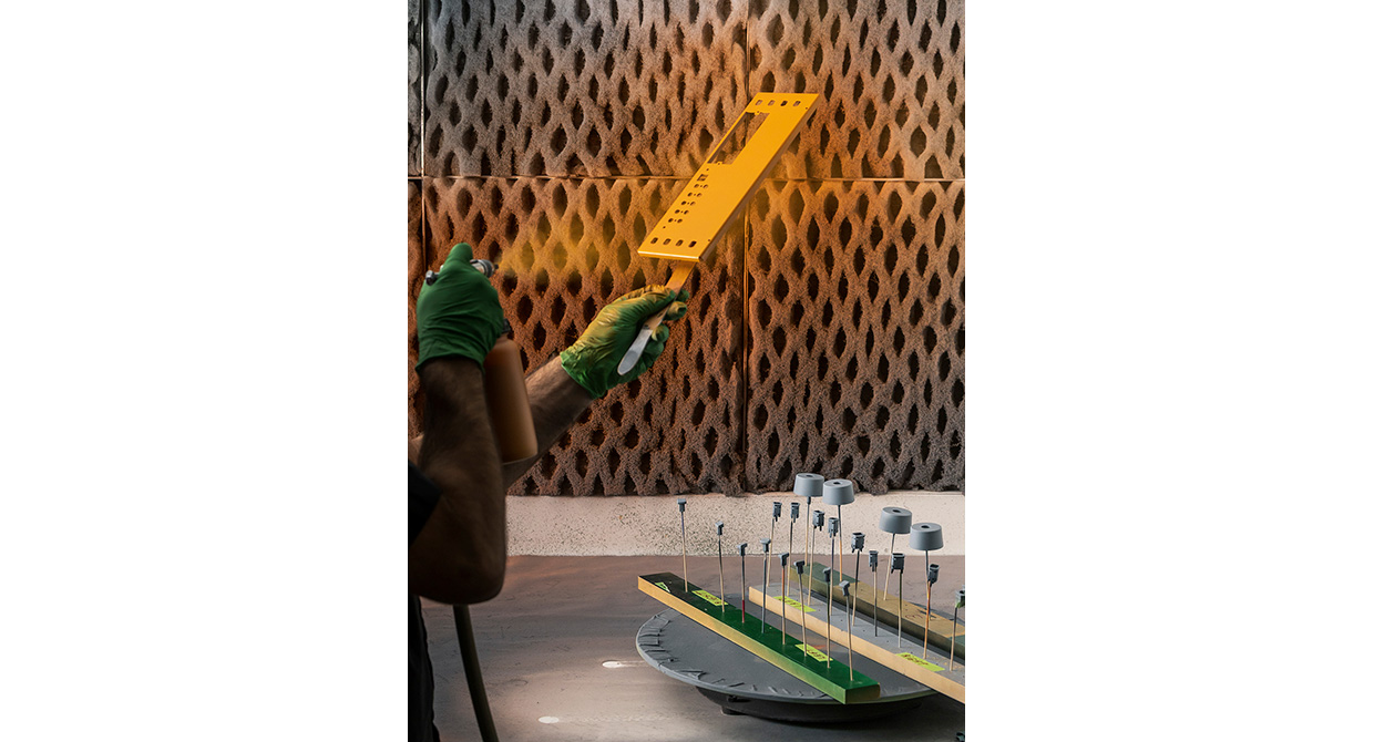 McIntosh x Virgil Abloh – MA8950 Integrated Amplifier Concept