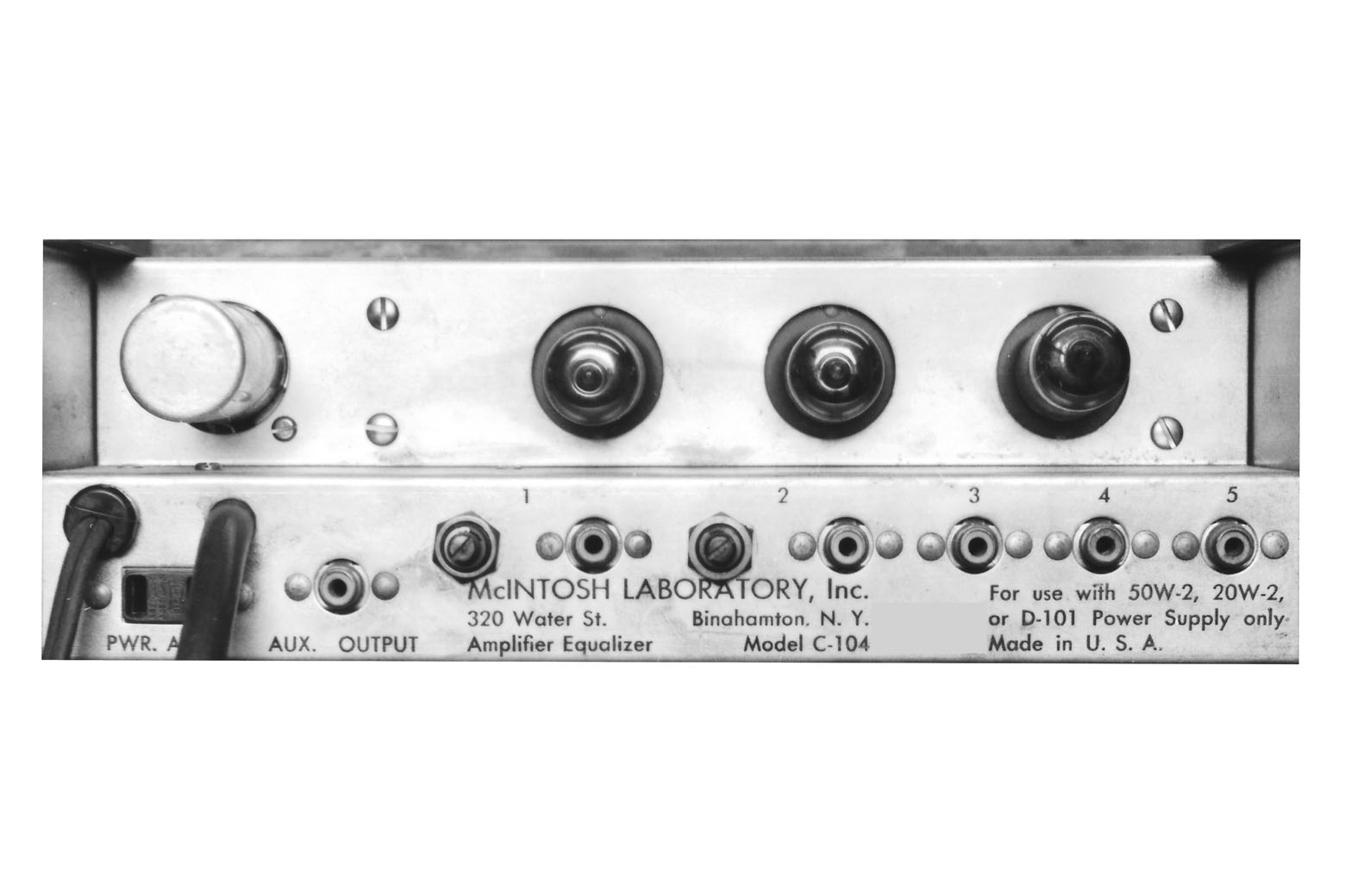 McIntosh C104 Preamplifier