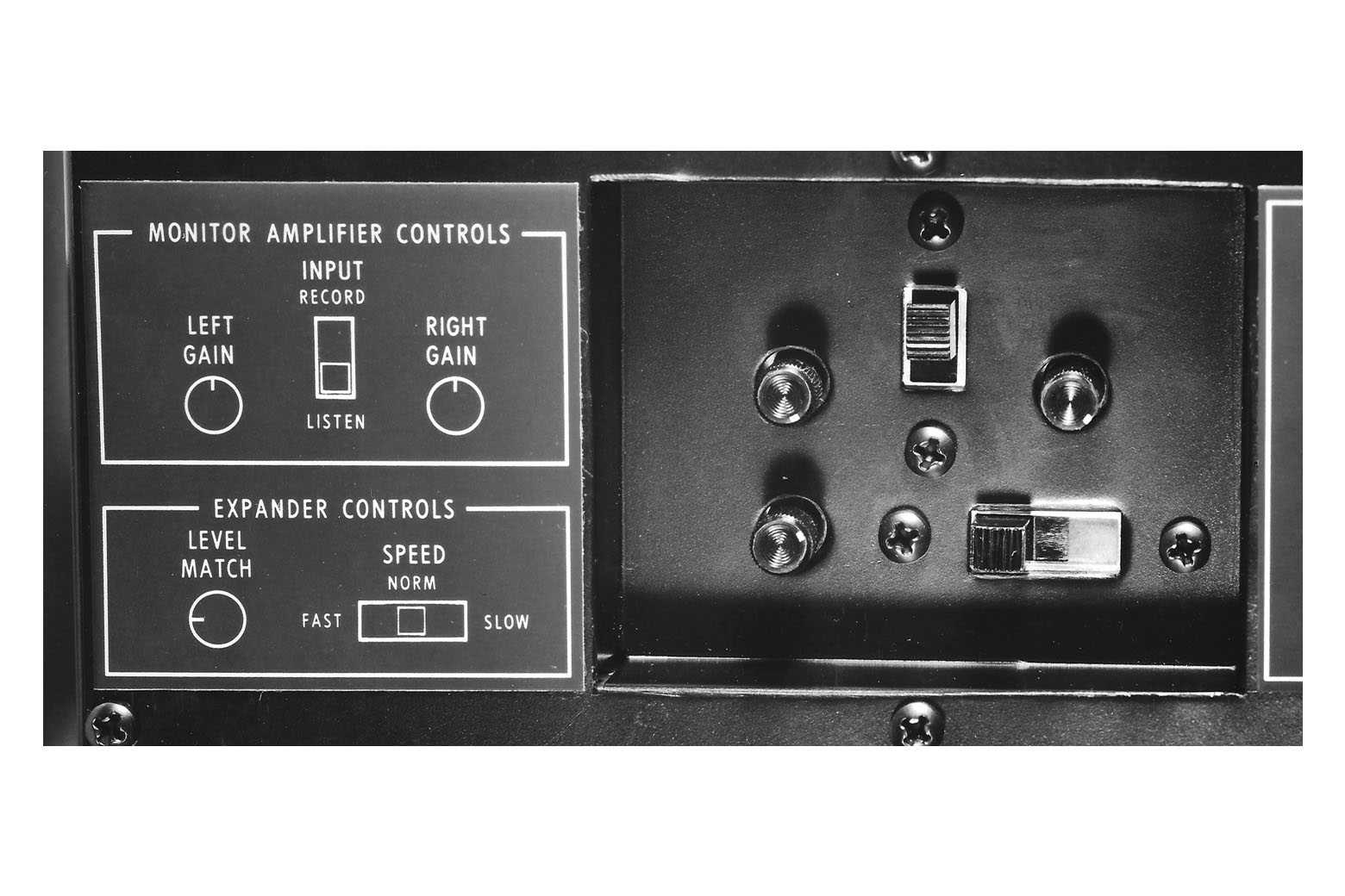 McIntosh C32 Preamplifier