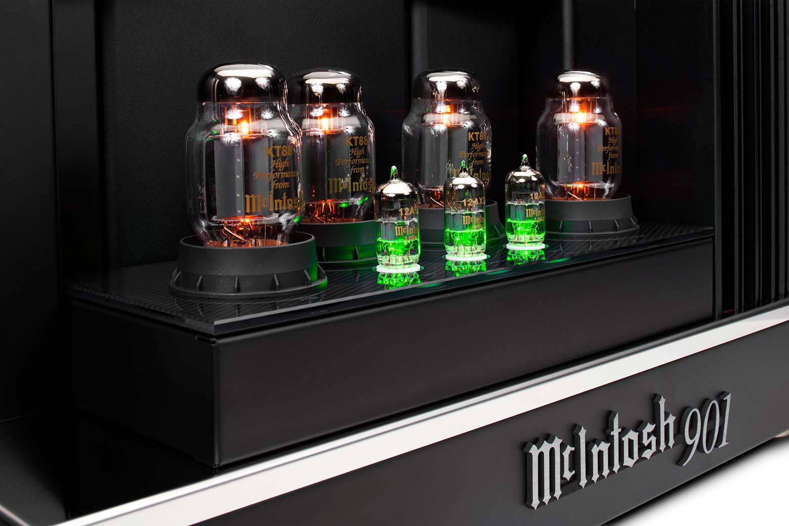 McIntosh MC901 Dual Mono Amplifier