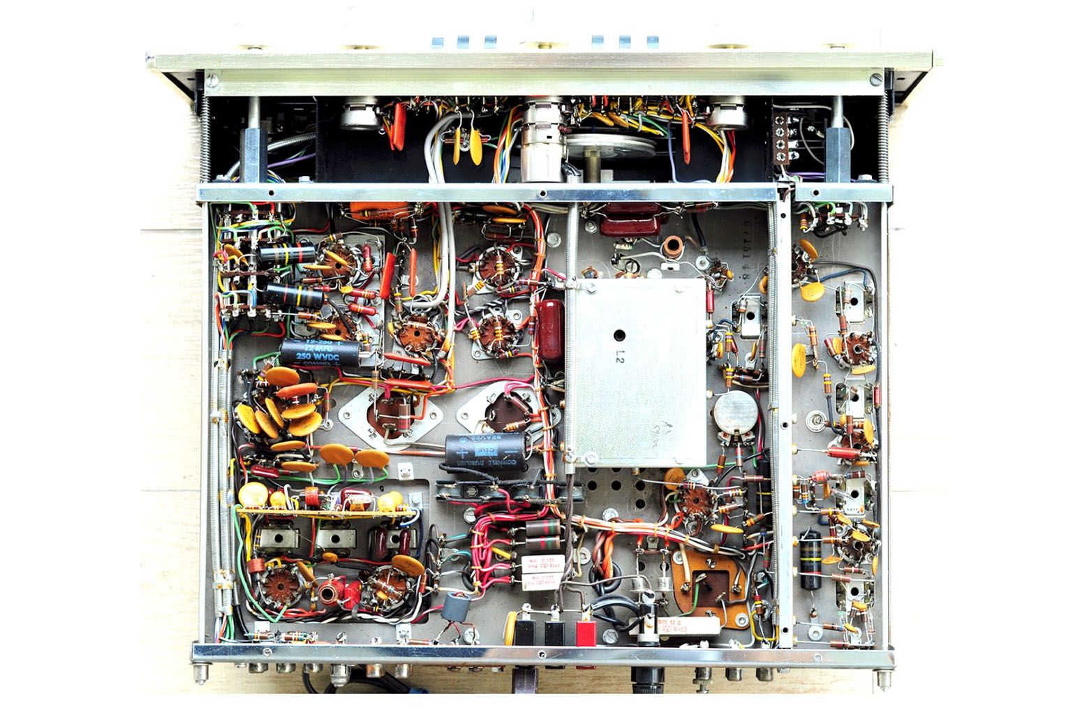 McIntosh MX110 Tuner Preamplifier